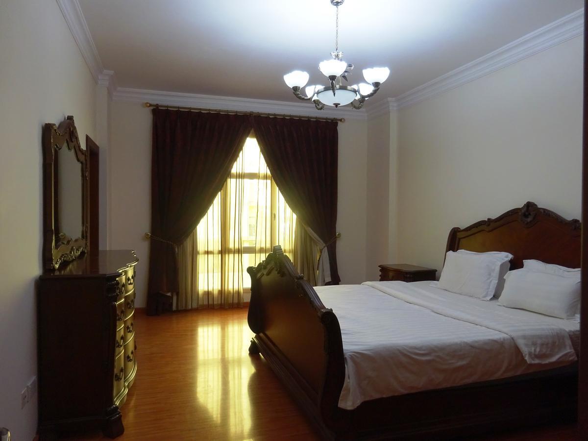 Zubara Plaza II Apartment Manama Ngoại thất bức ảnh
